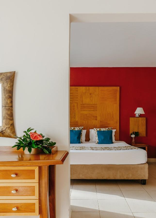 Hotel Le Recif, Ile De La Reunion Saint-Gilles-les Bains Dış mekan fotoğraf